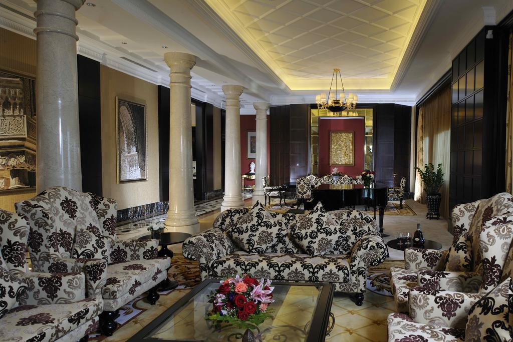 The Coli Hotel Shenzhen Dış mekan fotoğraf